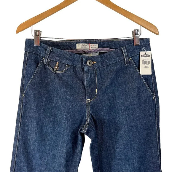 Old Navy NWT Flared Jeans Mid Rise Medium Wash Stretch Cotton Blend Denim Bottom - Picture 3 of 7